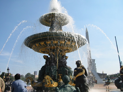 Fountain at place de la concorde